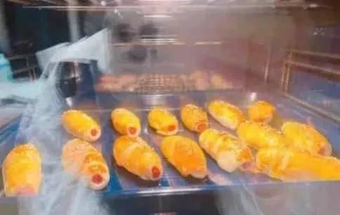 娱乐吃瓜西餐,西餐中的美食与趣味碰撞