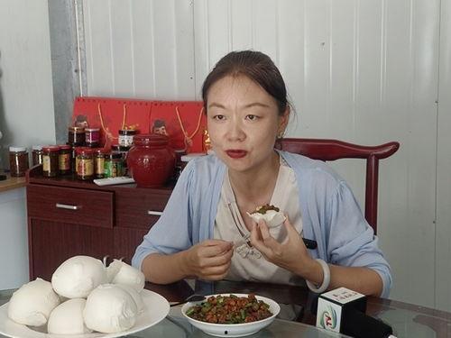 娱乐吃瓜酱易晕饭,揭秘明星幕后趣事