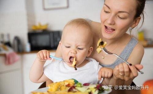 娱乐吃瓜酱跟妈妈要钱,娱乐吃瓜酱向妈妈“借”钱的温馨一幕