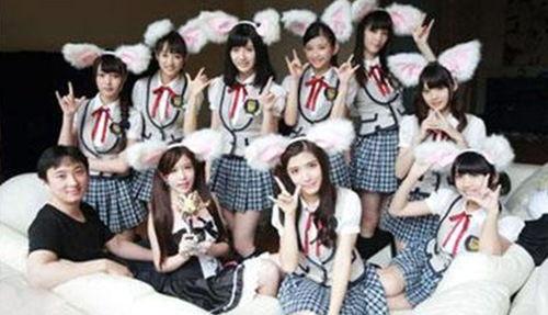 娱乐吃瓜酱任务,吃瓜酱带你领略明星幕后故事