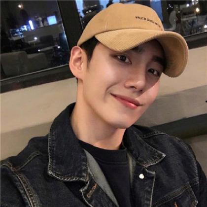 吃瓜娱乐微博头像男女主