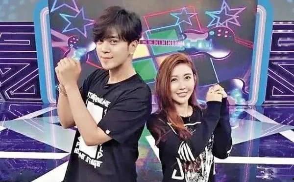 娱乐吃瓜酱男闺蜜,吃瓜酱与男闺蜜的甜蜜日常